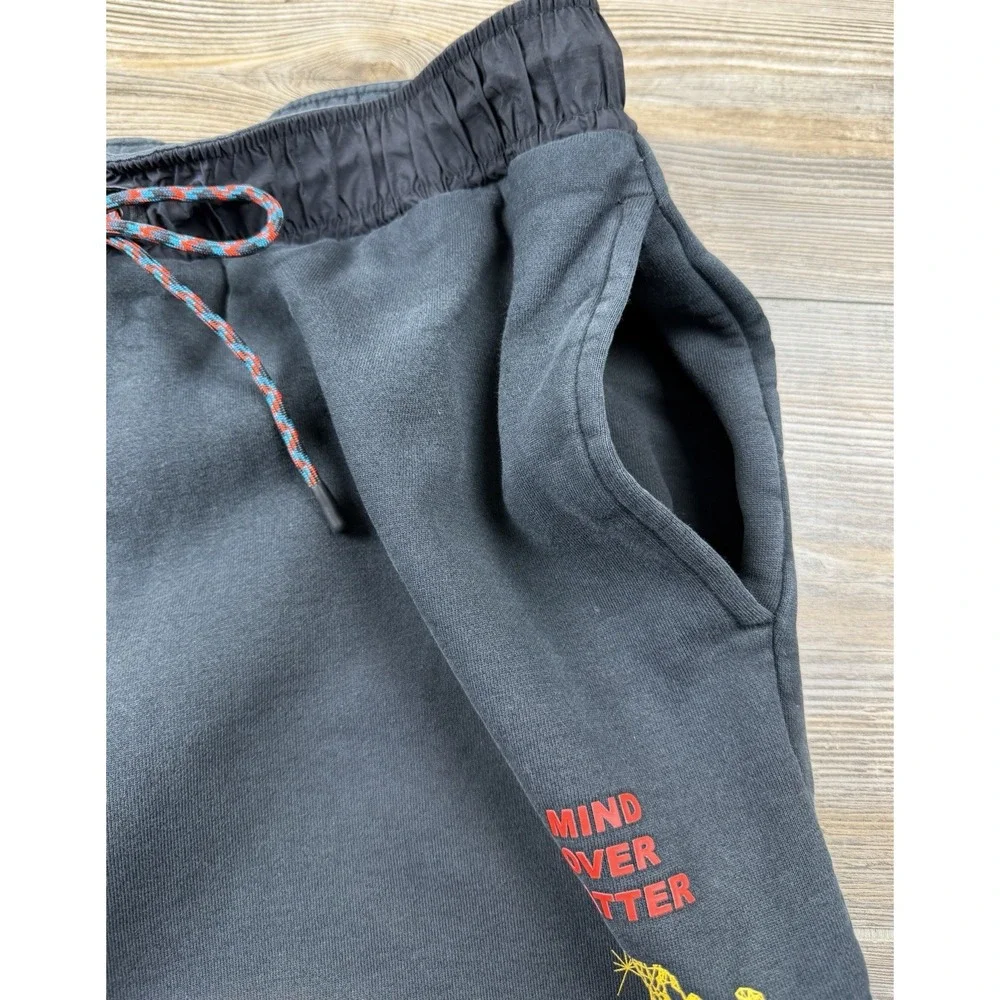 Jordan Men Activewear Pants XXL Black Mind Over Matter Sweatpants Has Holes